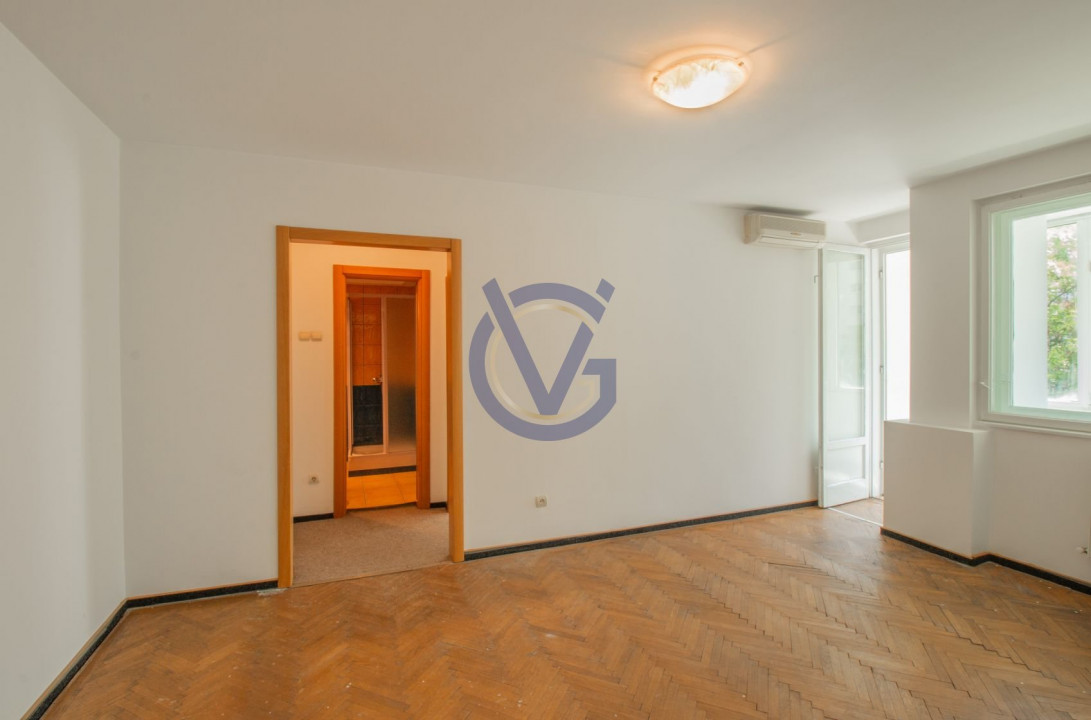 St. cel Mare, langa Spitalul de Urgenta: apt. 2 camere, cu randament excelent!