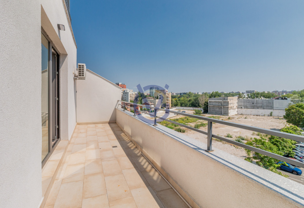 Atat de spatios! 2camere duplex, 70mp + 2 terase, prima inchiriere!