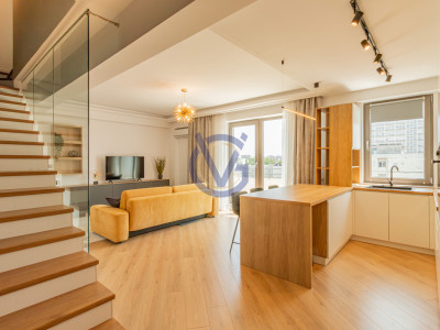 Atat de spatios! 2camere duplex, 70mp + 2 terase, prima inchiriere!