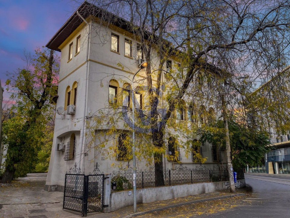 Vanzare imobil reprezentativ Universitate - oportunitate unica investitionala.