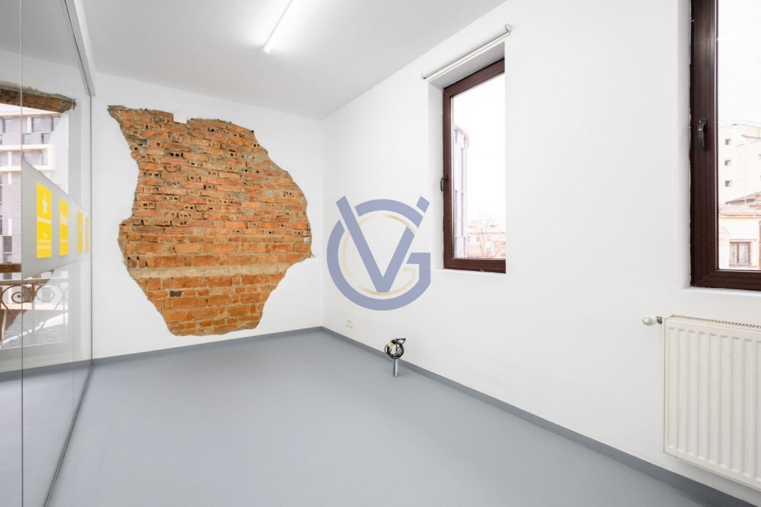 Vanzare imobil reprezentativ Universitate - oportunitate unica investitionala.
