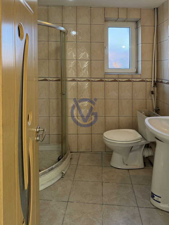 Ce alegi: Birou, Locuire sau AirBnB? Doua apt. cu 6 cam, S totala 130mp!