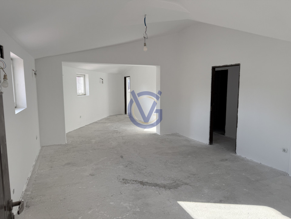 Ce alegi: Birou, Locuire sau AirBnB? Doua apt. cu 6 cam, S totala 130mp!