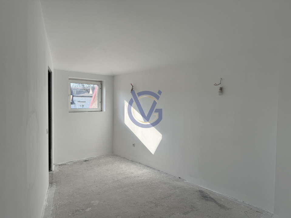 Ce alegi: Birou, Locuire sau AirBnB? Doua apt. cu 6 cam, S totala 130mp!