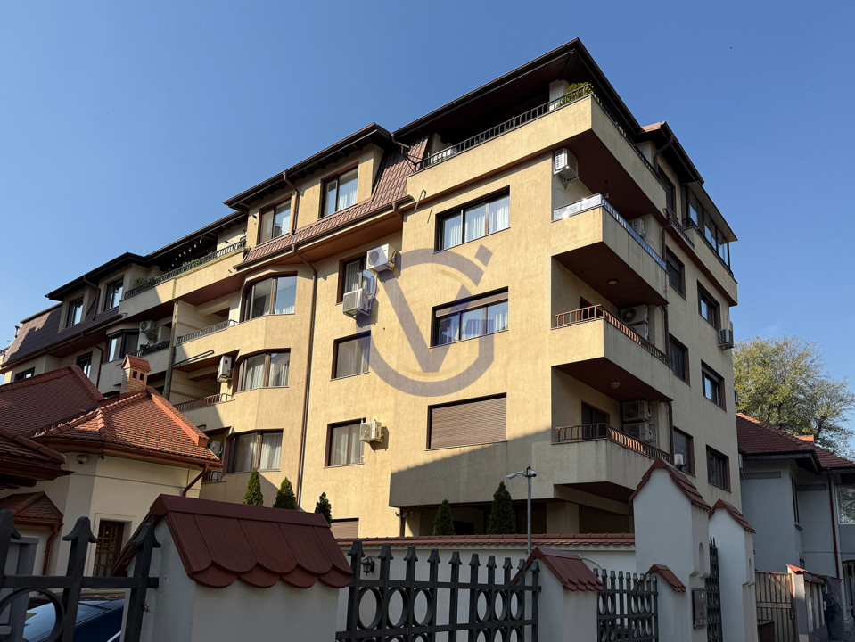 Vezi Parcul Kiseleff! Apartament spectaculos, 4 camere, 175mp